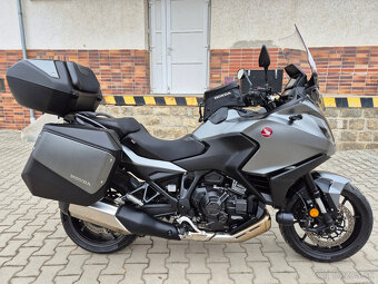 Prodám Honda NT1100 DCT , r. v. 2022, ABS, TC, ČR - 16