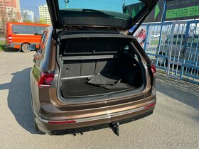 ►►VW TIGUAN R-LINE 2,0 TDI 4x4 - 140 kW - AppleCar, TAŽNÉ - 16