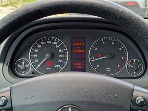 Mercedes-Benz A trieda 160 Elegance Blue (173 000km) - 16