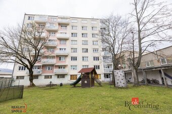 Príjemný 1 izbový byt na predaj so zariadením , širšie centr - 16