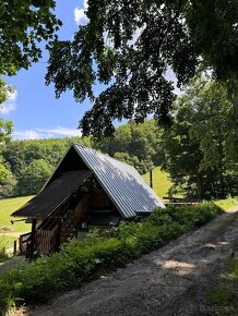 Na predaj krásna zariadená chata v obci Soblahov– Ostrý vrch - 16