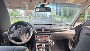 BMW X1 18d panorama - 16