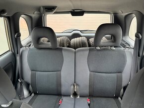 TOYOTA RAV4 2.0D-4D / 4x4 / NOVÉ PNEU / TOP STAV / ŤAŽNÉ / - 16