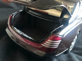 1:18 MAYBACH 57 - AUTOART - 1:18 - 16