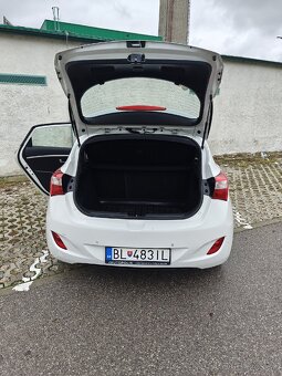 Hyundai i30 Family, 1,6, benzin, 2014 - 16