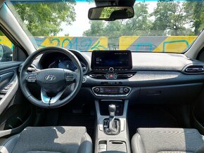 Prenájom auta Hyundai i30 sw - 16