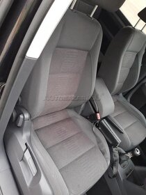 Volkswagen Touran 2.0Tdi  Trendline - 16