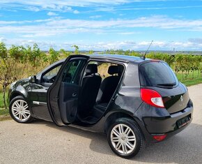 Renault Clio 1.2 TCE 74KW/100PS R.V.12/2010 - 16