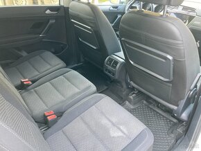 VOLKSWAGEN TOURAN 2,0TDi 150k DSG 7míst - 16