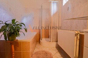 ALL INCLUSIVE | NA PREDAJ 7 IZBOVÝ RODINNÝ DOM, DUNAJSKÁ STR - 16