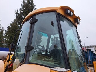 JCB 4CX SM 4X4 - 16