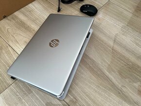 HP/Notebook/Ryzen 7 5700/32GB RAM DDR4/2TB M.2 SSD 4 Gen - 16