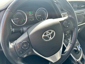 Toyota Auris 1.8 I VVT-i Hybrid AT - 16