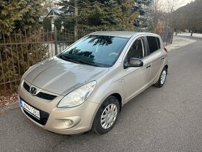 Hyundai i20 1 majitel 188.oookm - 16