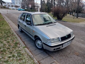 Škoda Felicia 1.3i 50kw LPG ROK 2000 - 16