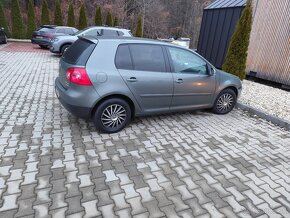 Volkswagen golf 5  , 2.0  l benzín ,110 kw 4motion - 16