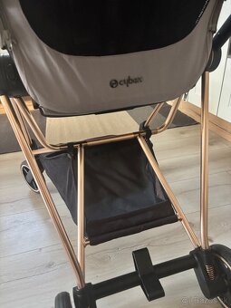 Cybex Mios - 16