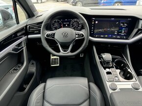 VW Touareg 3.0 V6 TDI R-Line 4Motion Tiptronic Záruka DPH - 16