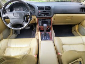 Honda Legend coupe KA8 3.2 V6 automat - 16