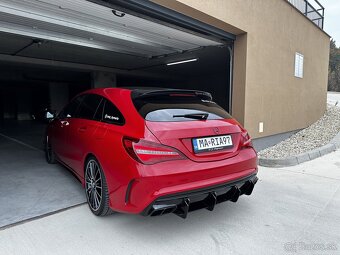 Mercedes-Benz CLA 250 AMG - 16