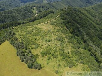 Exkluzívny pozemok s očarujúcou panorámou nad obcou Osadné - 16