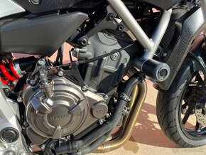 Yamaha MT07 rok 2015, 46000 km - 16