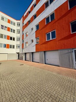 4 izbový byt 130m2+20m2 terasa, garáž a parking Košice Južná - 16