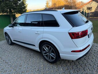 Q7 S-line - 16