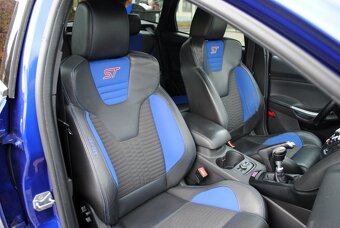 Ford Focus Kombi 2.0 EcoBoost SCTi ST R - 16