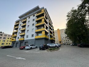 Predám luxusný 3-izb. byt 130m² s garážou 32m² v MT. - 16