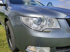 ŠKODA SUPERB COMBI 2.0 TDI 170K ELEGANCE - 16