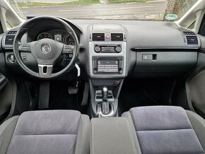 Volkswagen Touran 2.0 TDI Highline DSG - 16