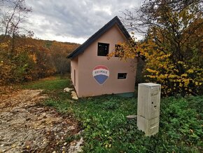 2 podlažná chata, hrubá stavba, 116m2, pozemok 589m2 , Košic - 16