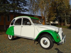 Citroen 2CV - 16