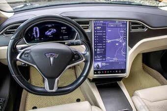 Tesla model S 386kw - 16