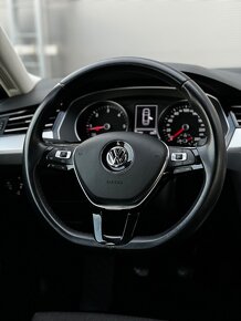 Volkswagen Passat 1.6 TDI BMT Comfortline - 16