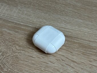 NOVÉ Apple AirPods 4 s ANC - 16