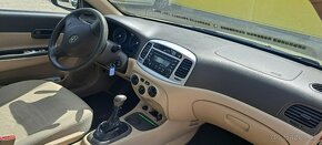 Hyundai Accent 1.5 CRDi - 16