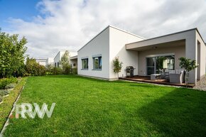 EXKLUZÍVNE - moderný 4 izbový bungalov v tichej časti Stupav - 16