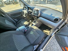 Toyota RAV4 2.0 D-4D 5D Sol - 16