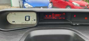 Citroen C3 Picasso 1.2i rok 2016 naj.94000 km - 16