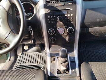 Suzuki Grand Vitara 1,9ddis rv2010 - 16