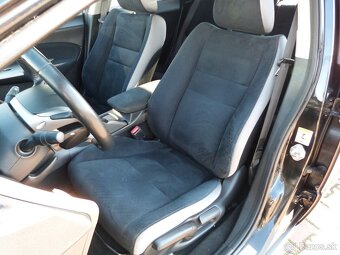 Honda Civic 1.8 VTEC Comfort - 16