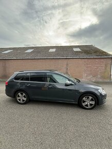 VW Golf Variant 2.0 tdi 110kw 02/2017 - 16