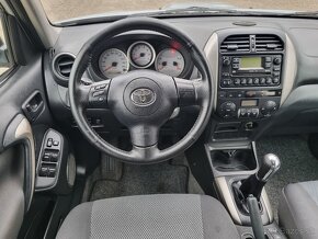 TOYOTA RAV4 2,0D-4D   4x4 - 16