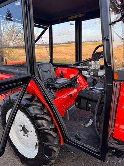 Japonský traktor KUBOTA GL 21 Diesel 3 válec, 21HP - 16