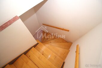 PREDAJ 6 izb DOM NEMŠOVÁ s pozemkom 329 m² - 16