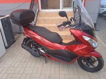 Hondu PCX 125 ako nova..krasna metaliza - 16