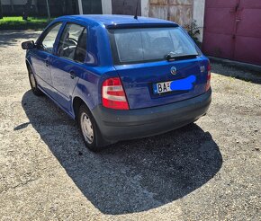 Fabia 1.2 40kW rv2005 modra - 16