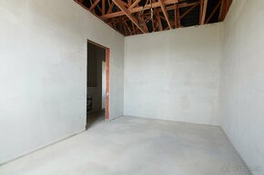 5 izbový rodinný dom, 130 m2, Mládežnícka štvrť, Galanta - 16